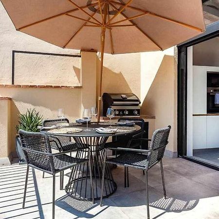 Velo Vern 3 Luxury Penthouse W Views Of City Wall Girona Esterno foto