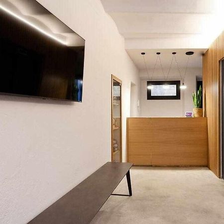 Velo Vern 3 Luxury Penthouse W Views Of City Wall Girona Esterno foto