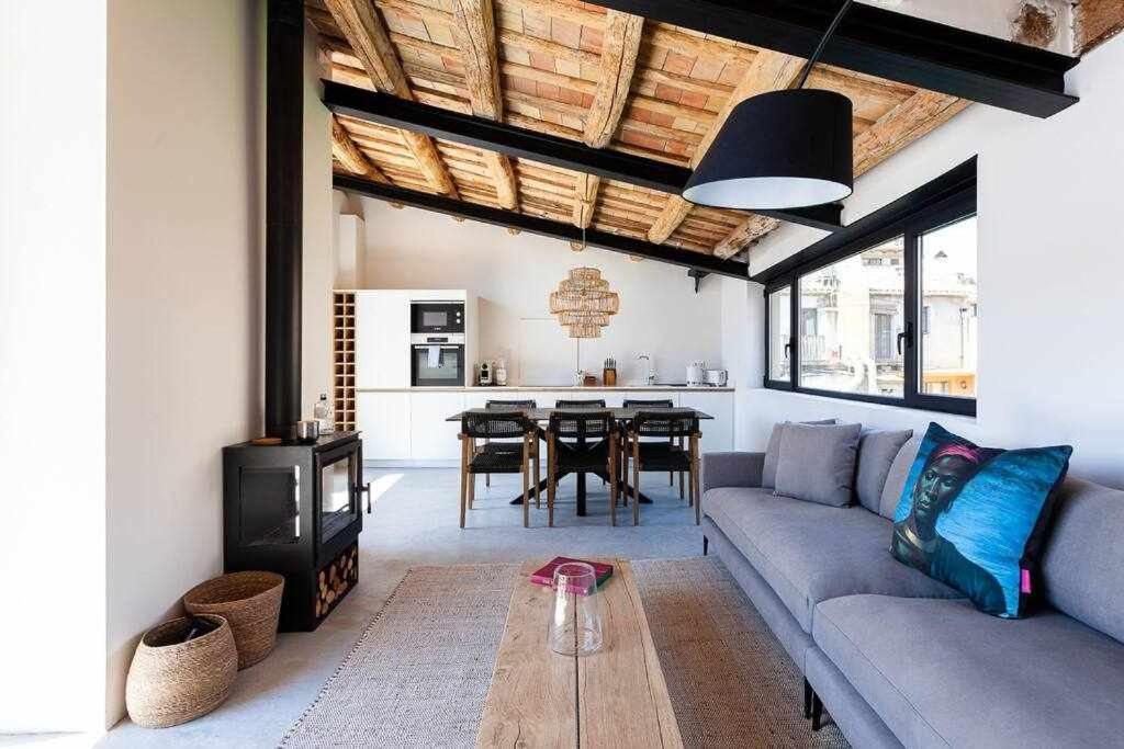 Velo Vern 3 Luxury Penthouse W Views Of City Wall Girona Esterno foto